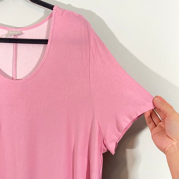 Zim & Zoe Women's Pink Graphics Short Sleeve Tunic Top Size 26/28 - Picture 4 of 10